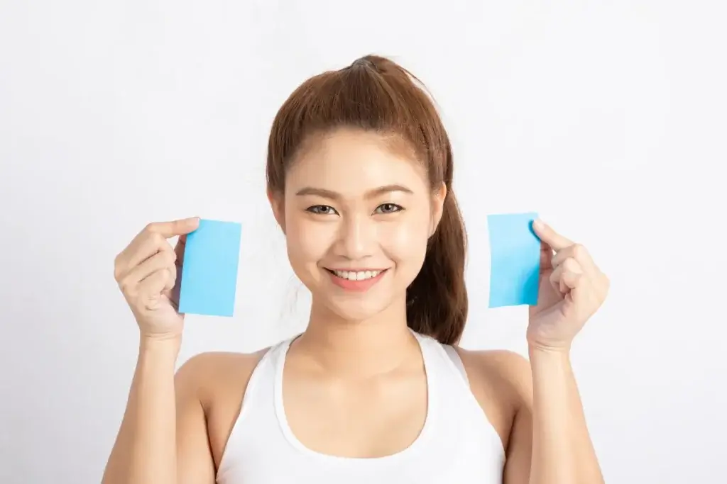 Multani Mitti Uses for Face & Skin Whitening - How to Use & Benefits 4 Controls Excess Oil - Multani Mitti for Face & Skin