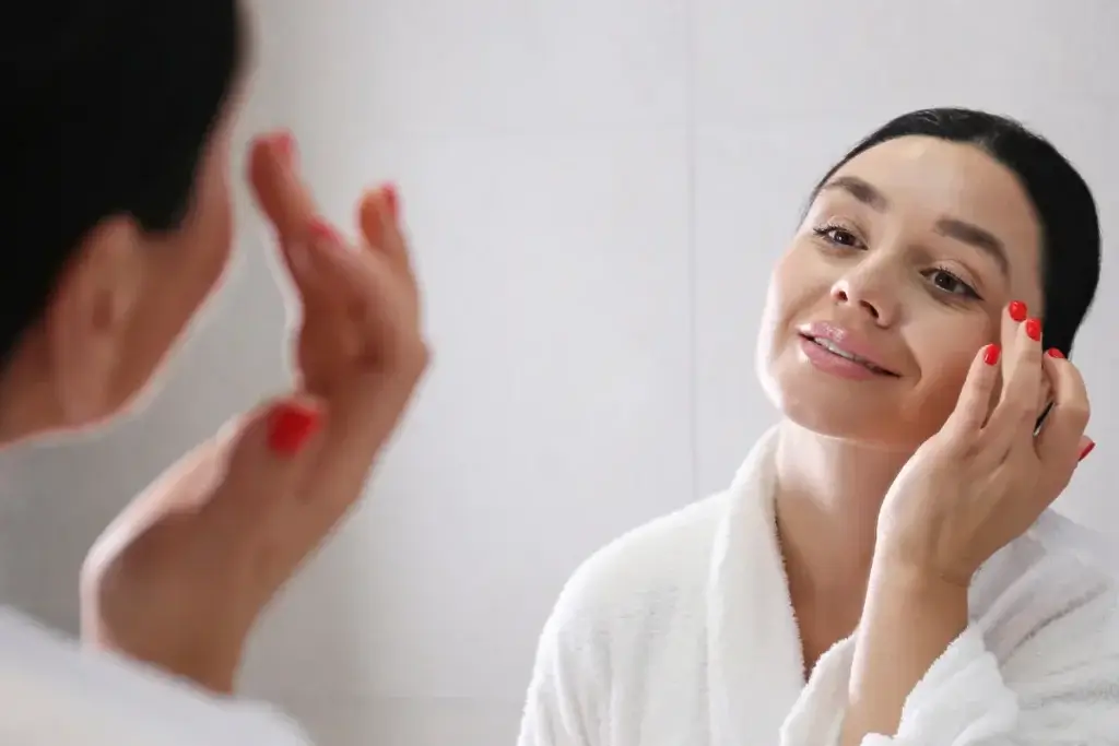 How to Use Face Toner